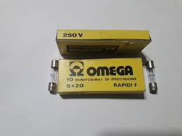 2,5mA 250V F Omega Fusibile Rapidi di Vetro 5X20mm- 10 PEZZI