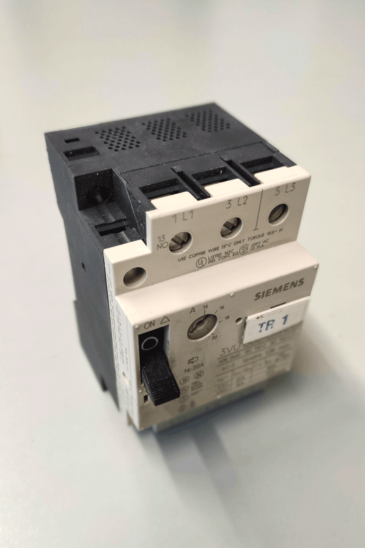 Interruttore SIEMENS 3VU1300-0MN00 14-20A